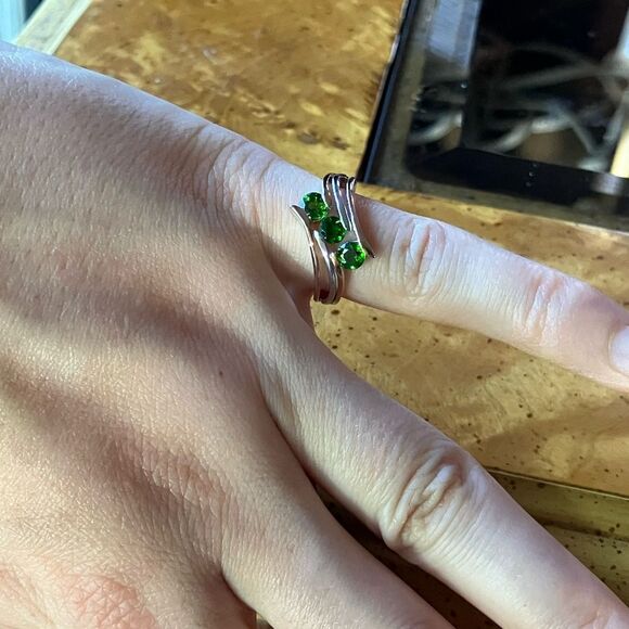 Natural Chrome Diopside Sterling Silver Ring Size 5 - Picture 4 of 9